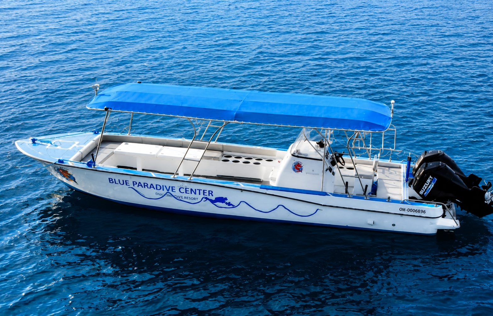 Blue Paradive Center, The Boat Shop Corporation build